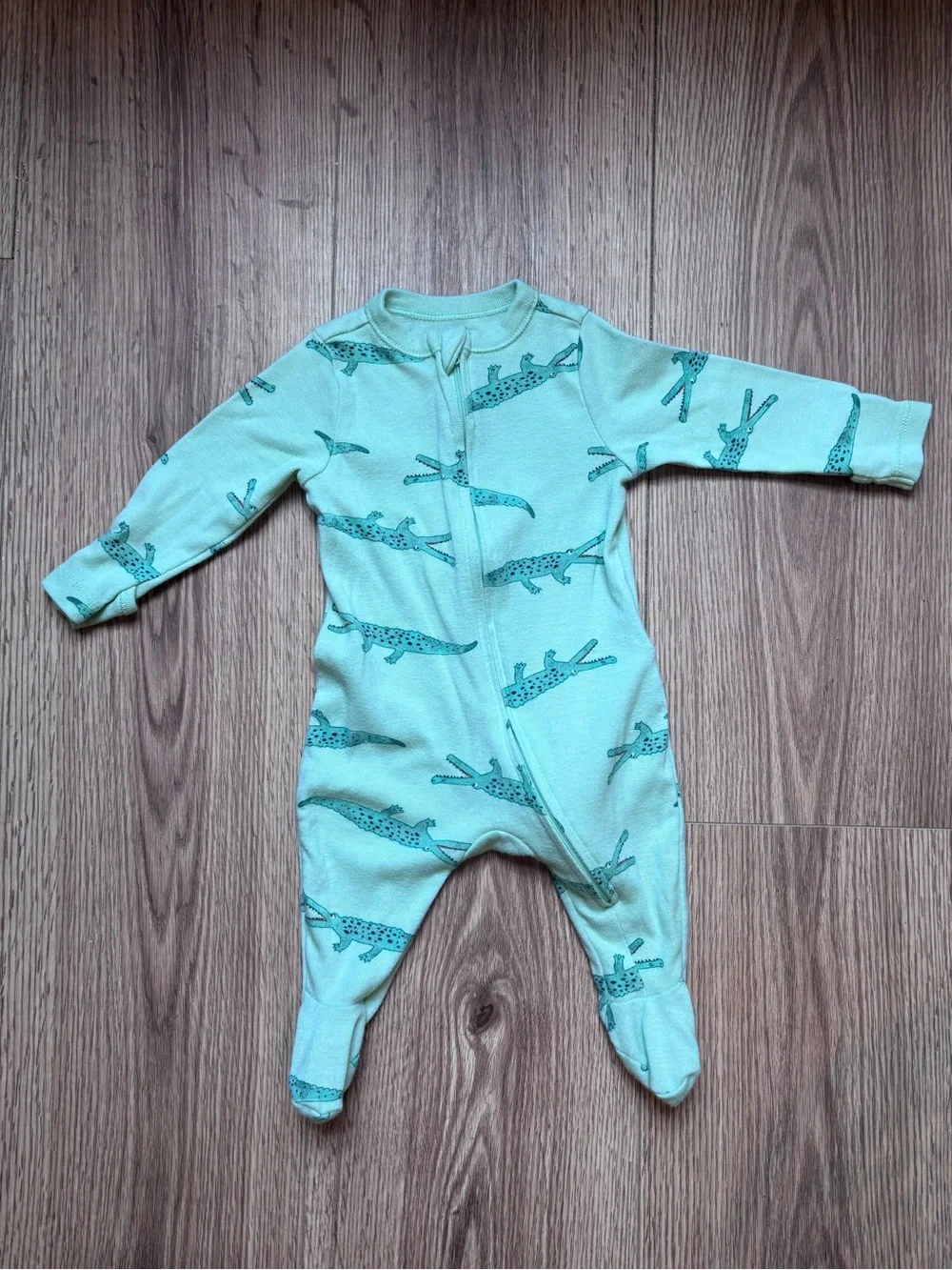 Old Navy set footie